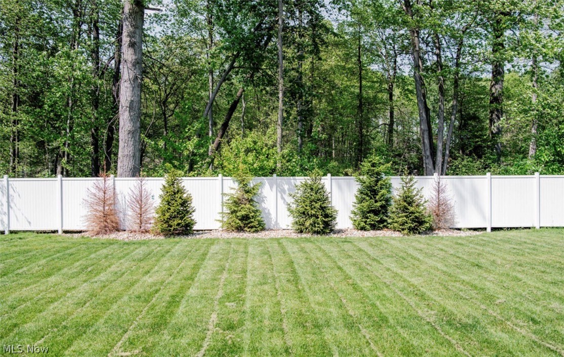 101 Muirfield Warren OH 44484