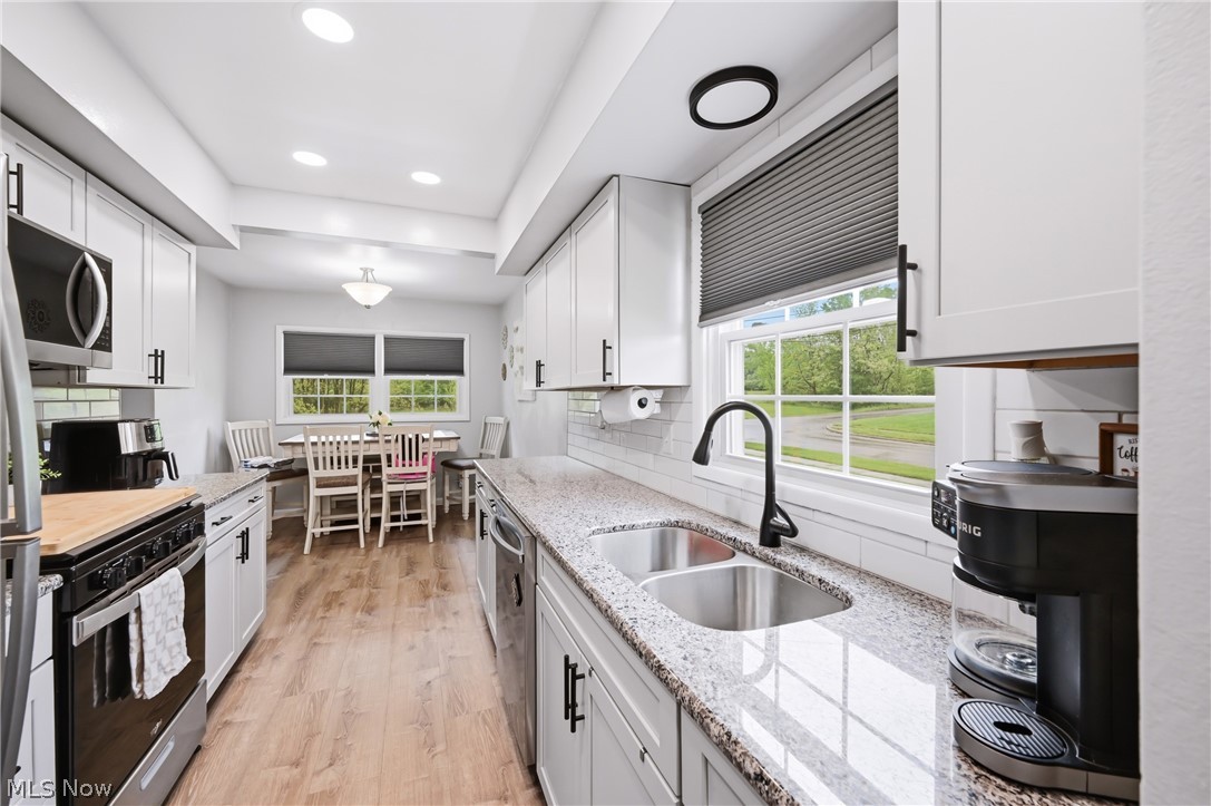 1190 Doris Drive Hubbard OH 44425