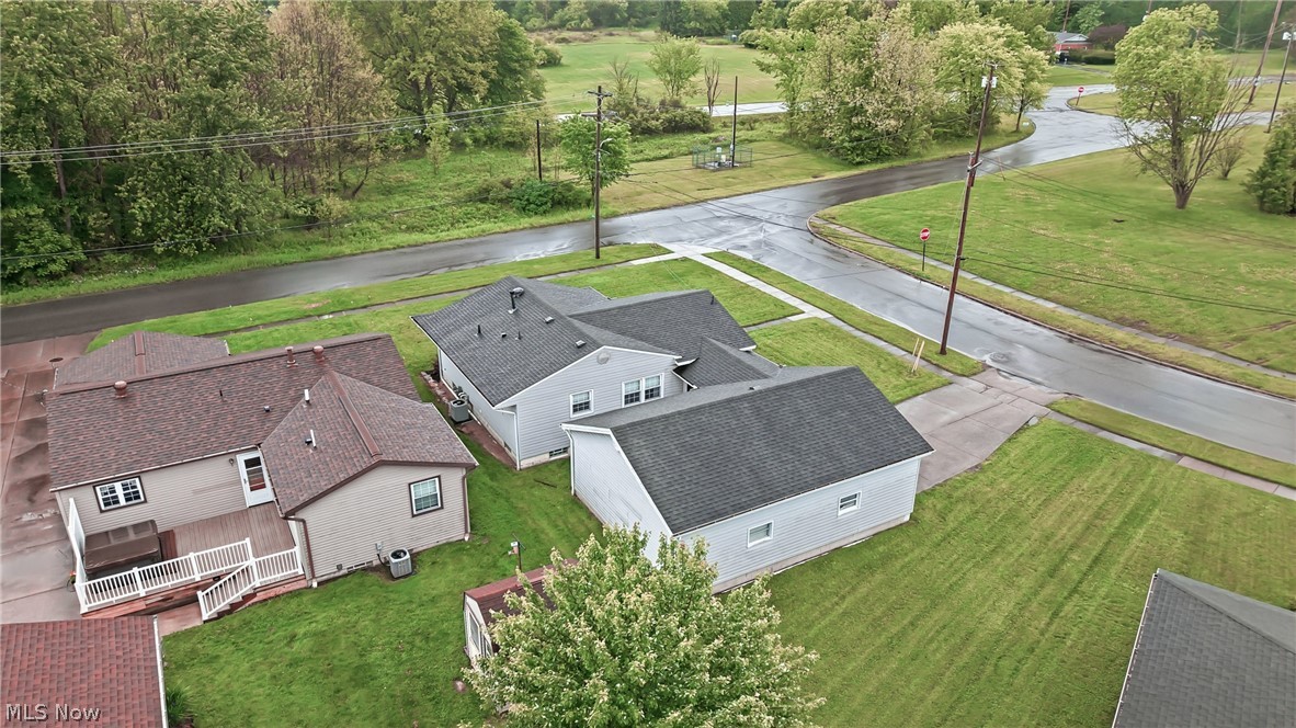 1190 Doris Drive Hubbard OH 44425