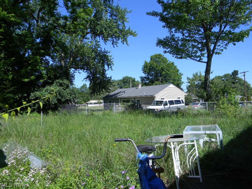 62 Fincastle Lane Youngstown OH 44505