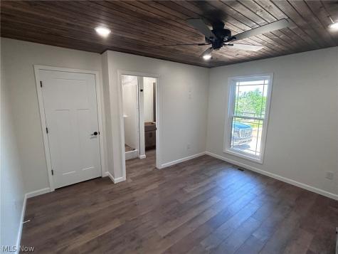 906 Wynncrest Drive Marietta OH 45750
