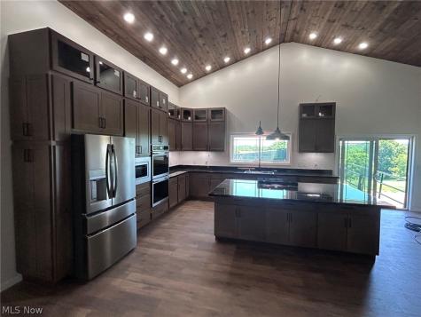 906 Wynncrest Drive Marietta OH 45750