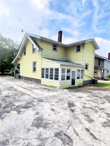 180 Clarencedale Avenue Youngstown OH 44512