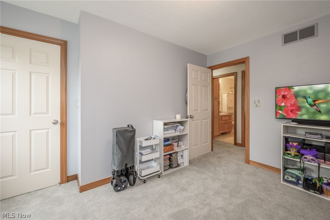412 Lincoln Avenue Cuyahoga Falls OH 44221