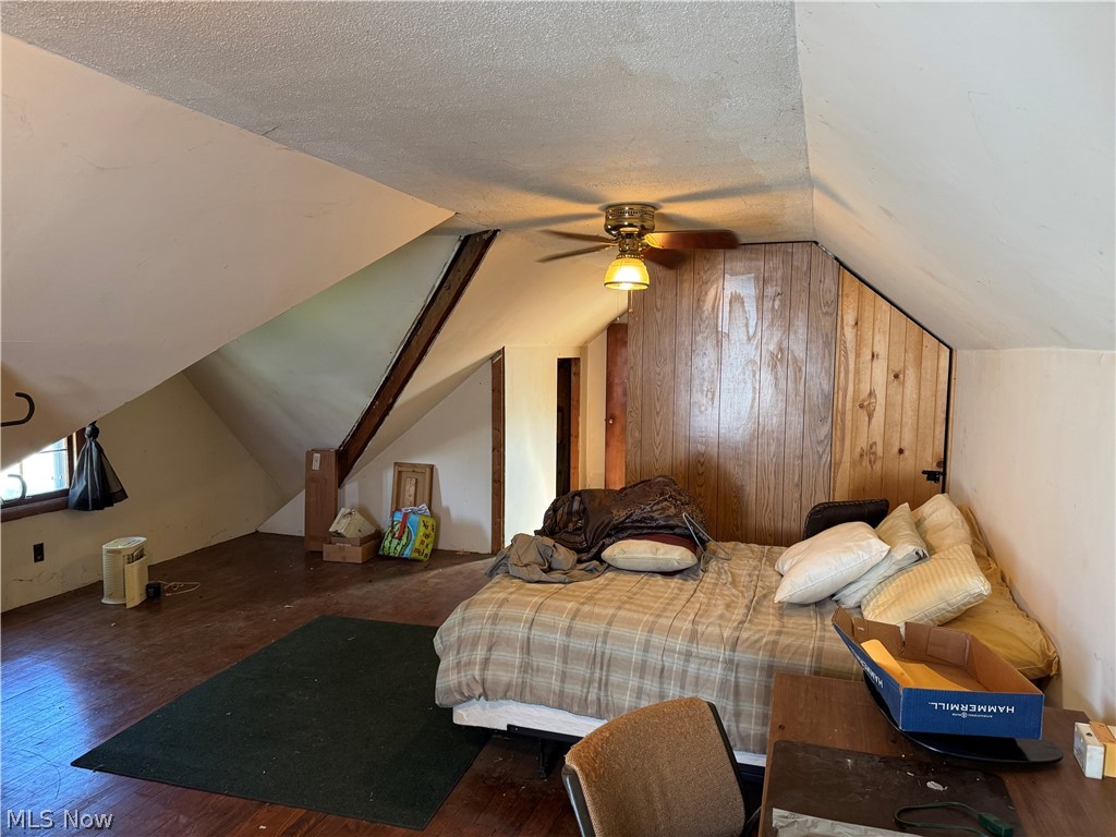 30102 Mildred Drive Willowick OH 44095
