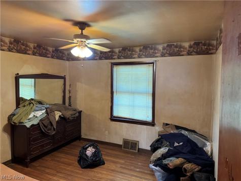 30102 Mildred Drive Willowick OH 44095