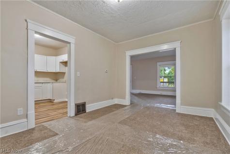 796 Dayton Street Akron OH 44310