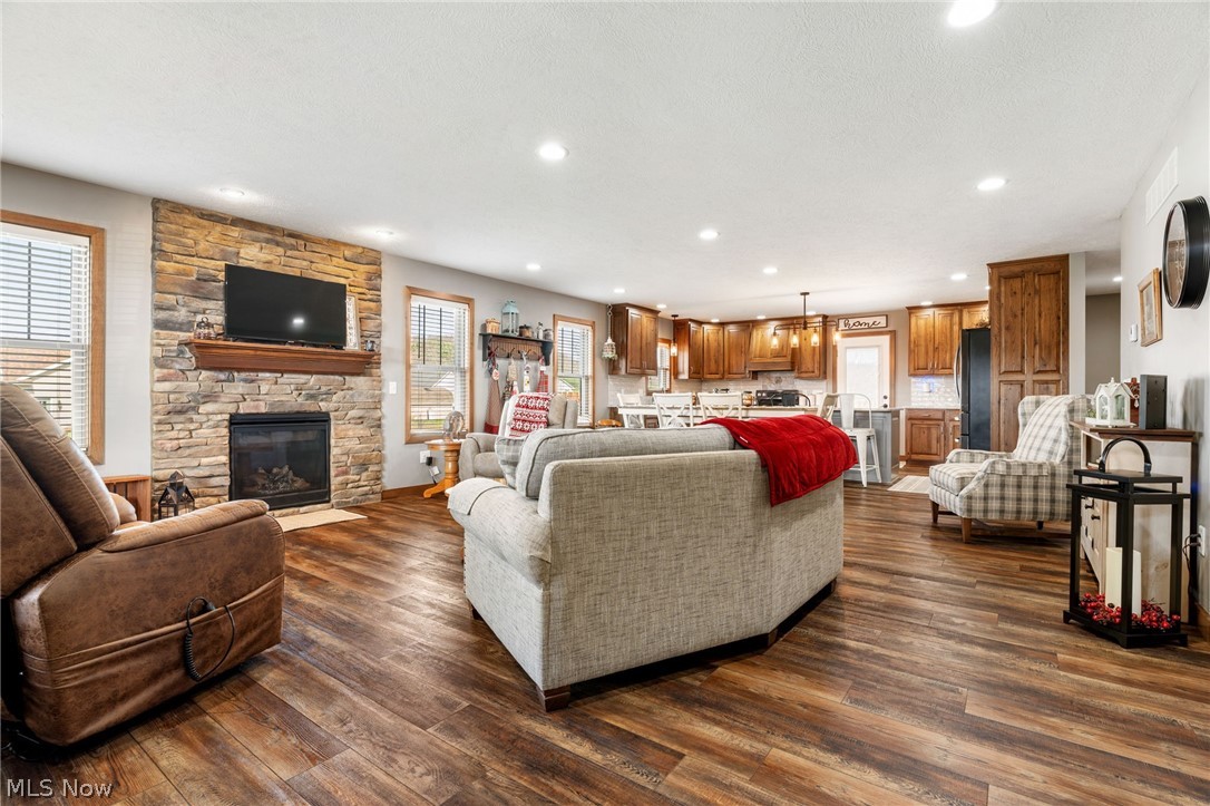 3515 Eastport Road SE Dennison OH 44621