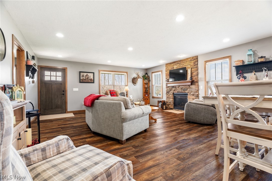 3515 Eastport Road SE Dennison OH 44621