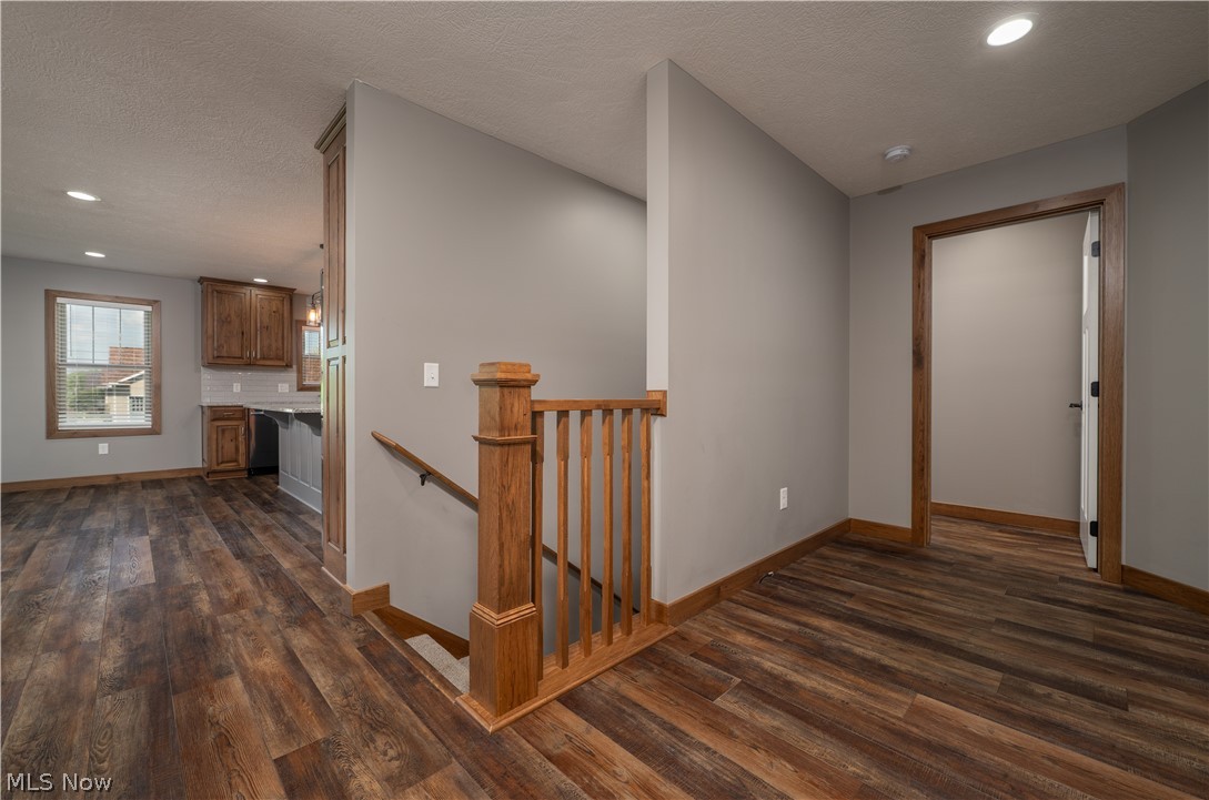 3515 Eastport Road SE Dennison OH 44621
