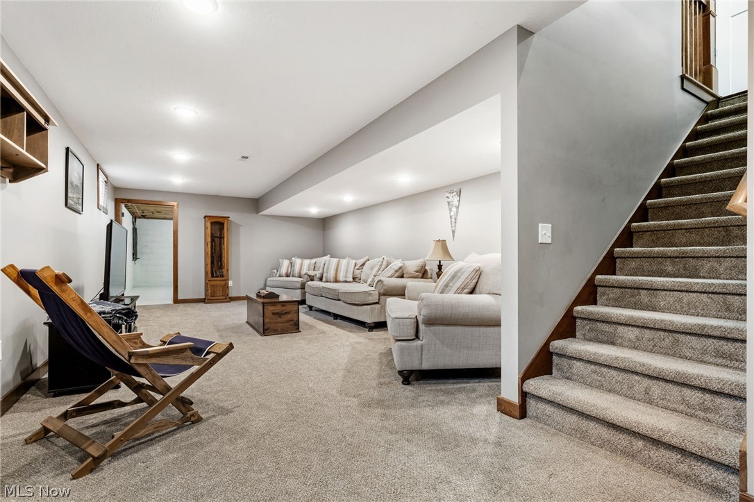 3515 Eastport Road SE Dennison OH 44621