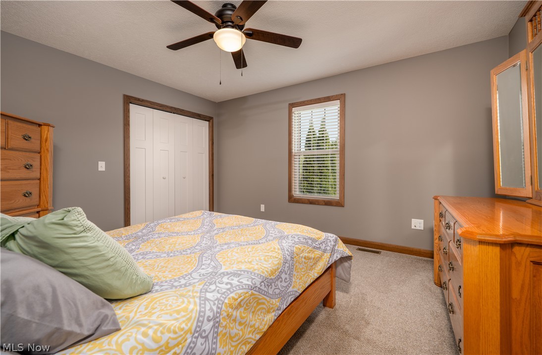 3515 Eastport Road SE Dennison OH 44621