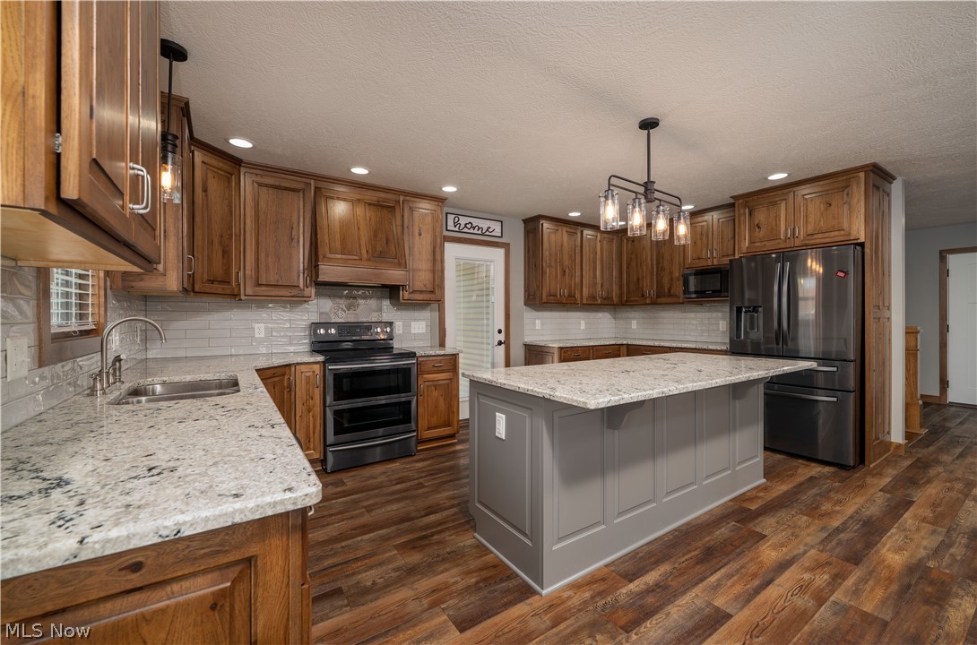3515 Eastport Road SE Dennison OH 44621
