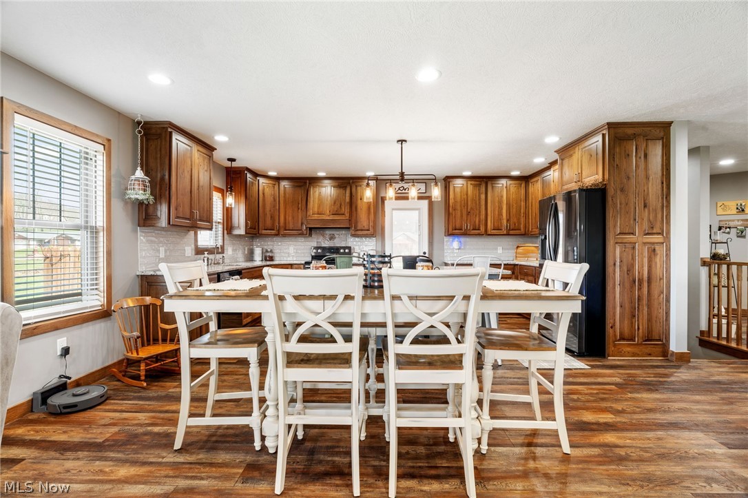 3515 Eastport Road SE Dennison OH 44621