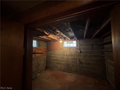 16316 Walden Avenue Cleveland OH 44128