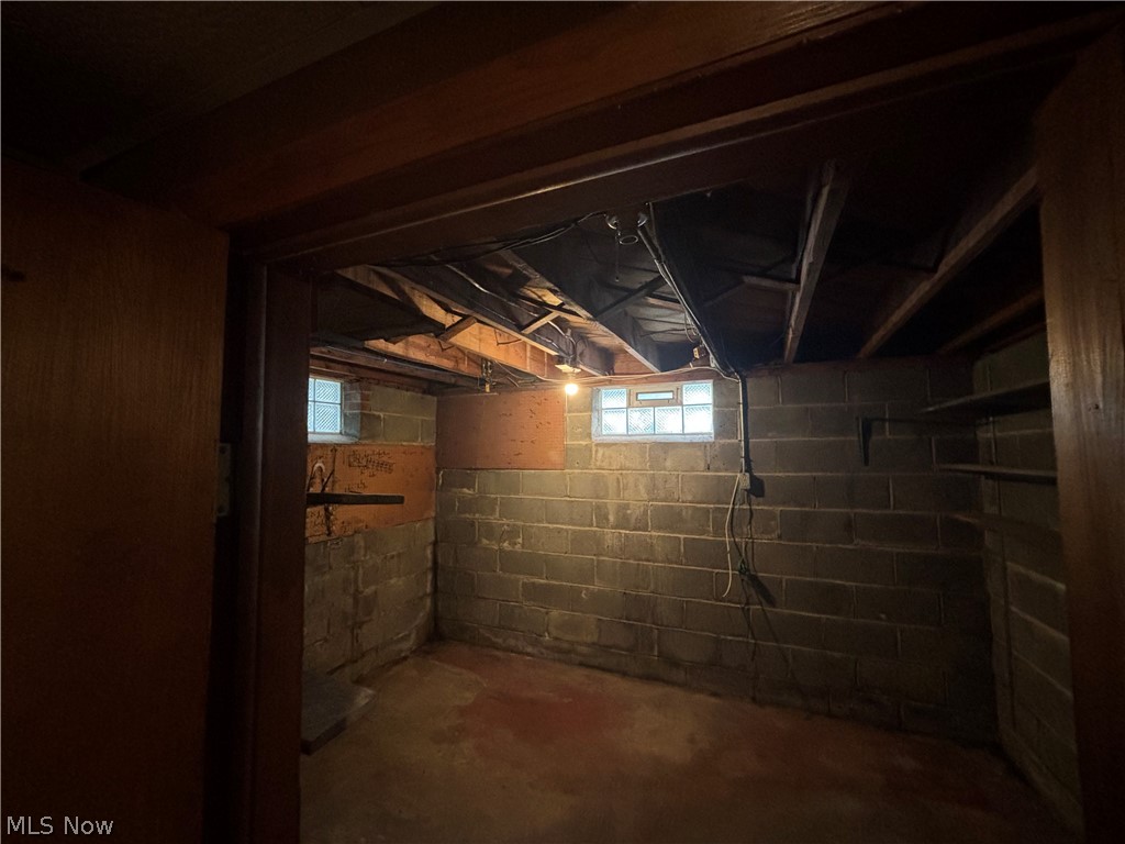 16316 Walden Avenue Cleveland OH 44128