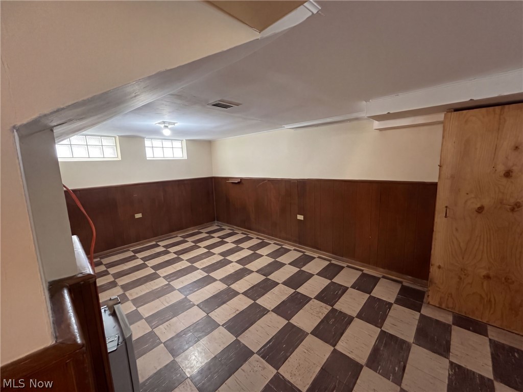 16316 Walden Avenue Cleveland OH 44128