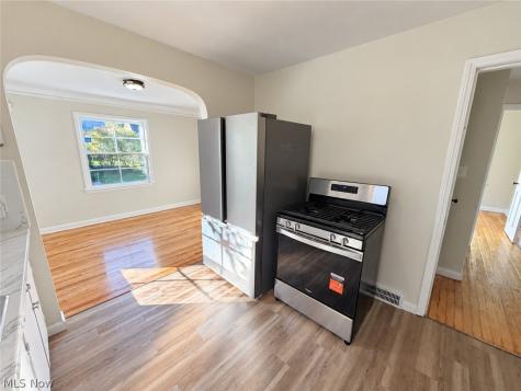 16316 Walden Avenue Cleveland OH 44128