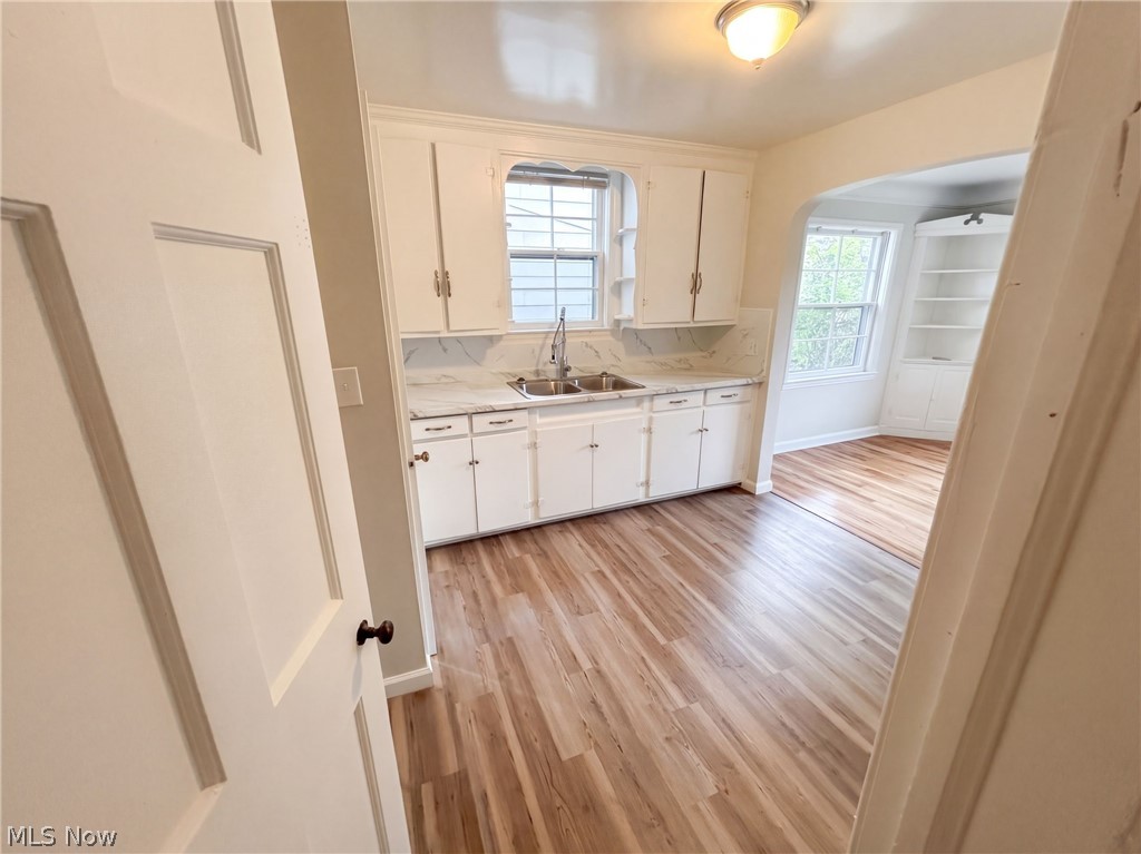 16316 Walden Avenue Cleveland OH 44128