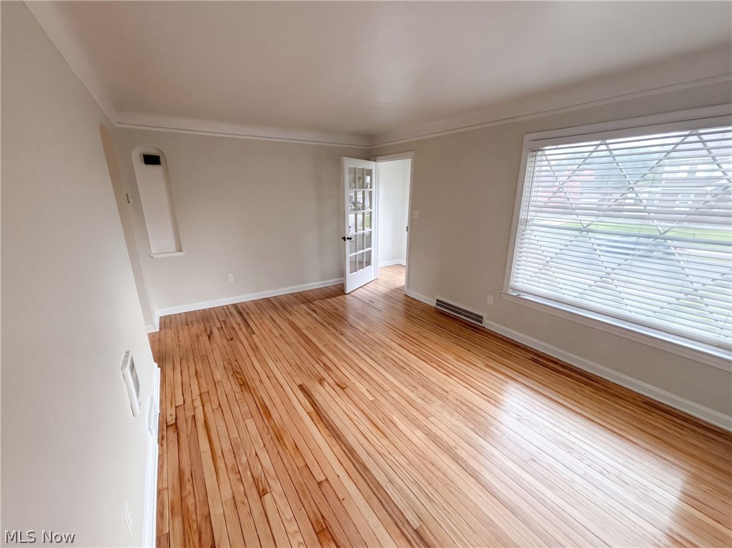 16316 Walden Avenue Cleveland OH 44128