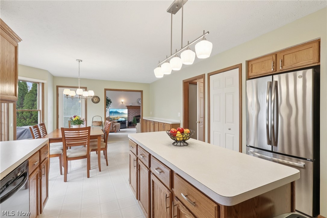 35877 Wyndemere Way Avon OH 44011