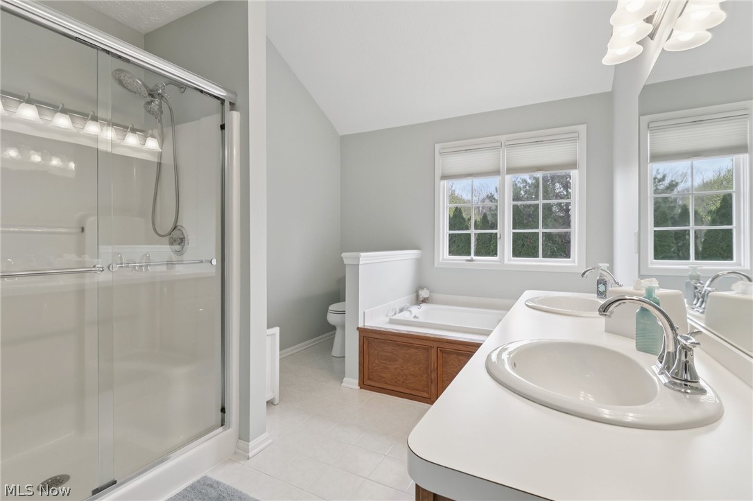 35877 Wyndemere Way Avon OH 44011