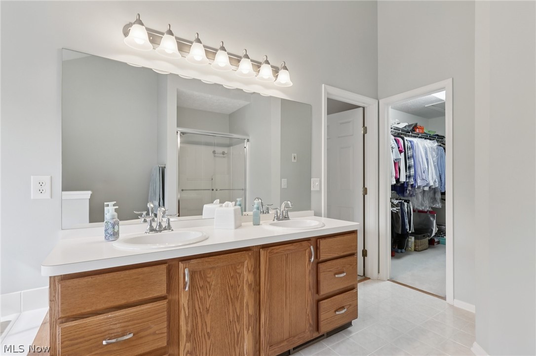35877 Wyndemere Way Avon OH 44011