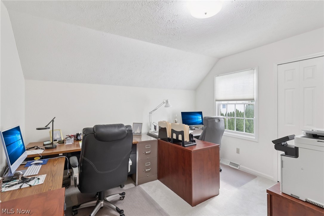 35877 Wyndemere Way Avon OH 44011