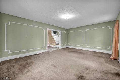 639 Liberty Street Painesville OH 44077