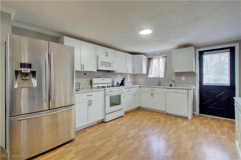 414 Cole Avenue SE Canton OH 44707