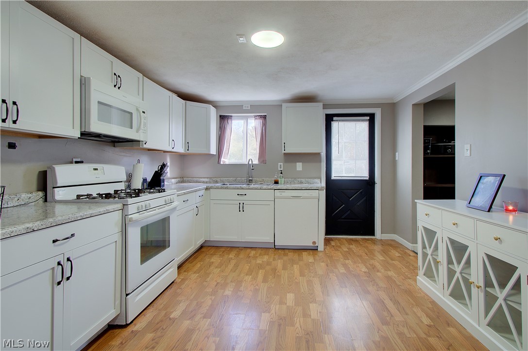 414 Cole Avenue SE Canton OH 44707