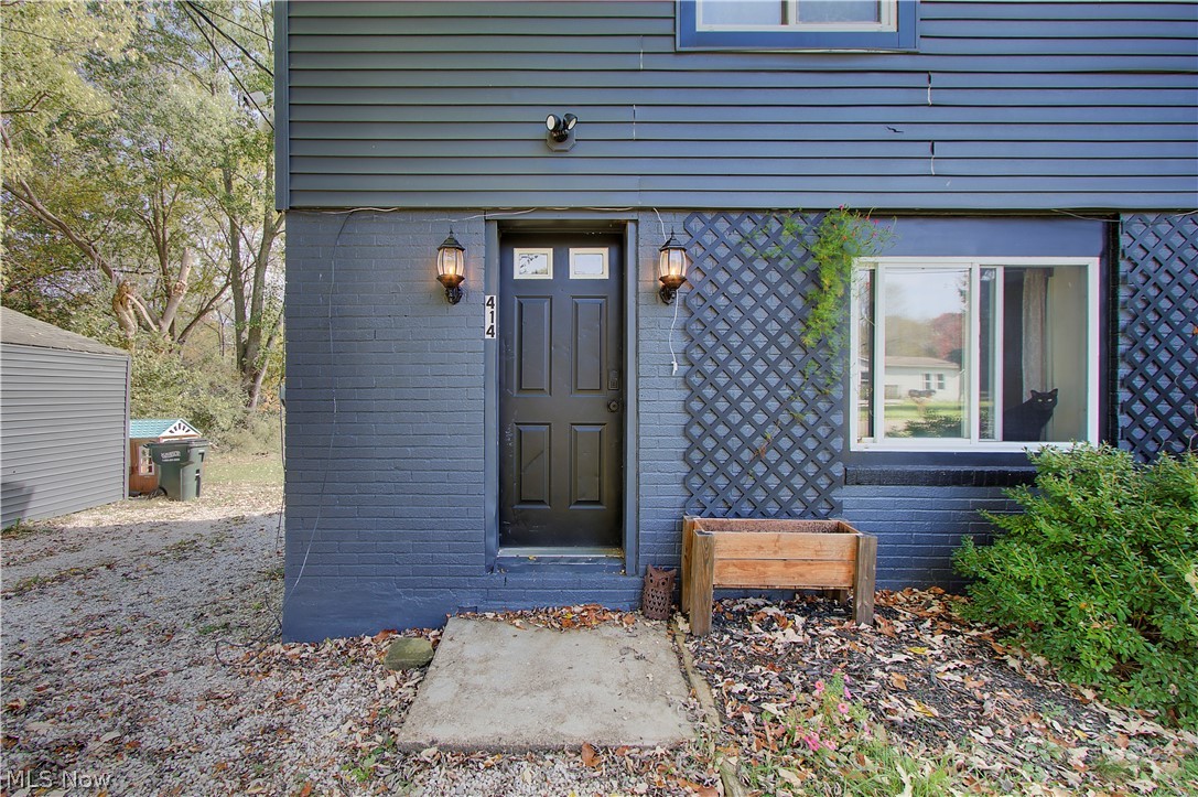 414 Cole Avenue SE Canton OH 44707