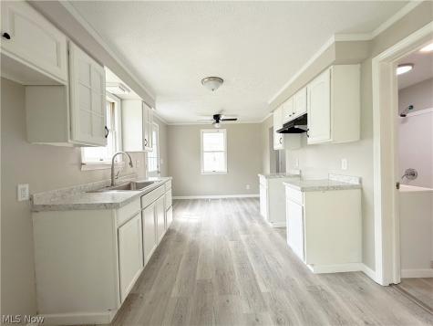 1615 Lehigh Avenue Lorain OH 44052