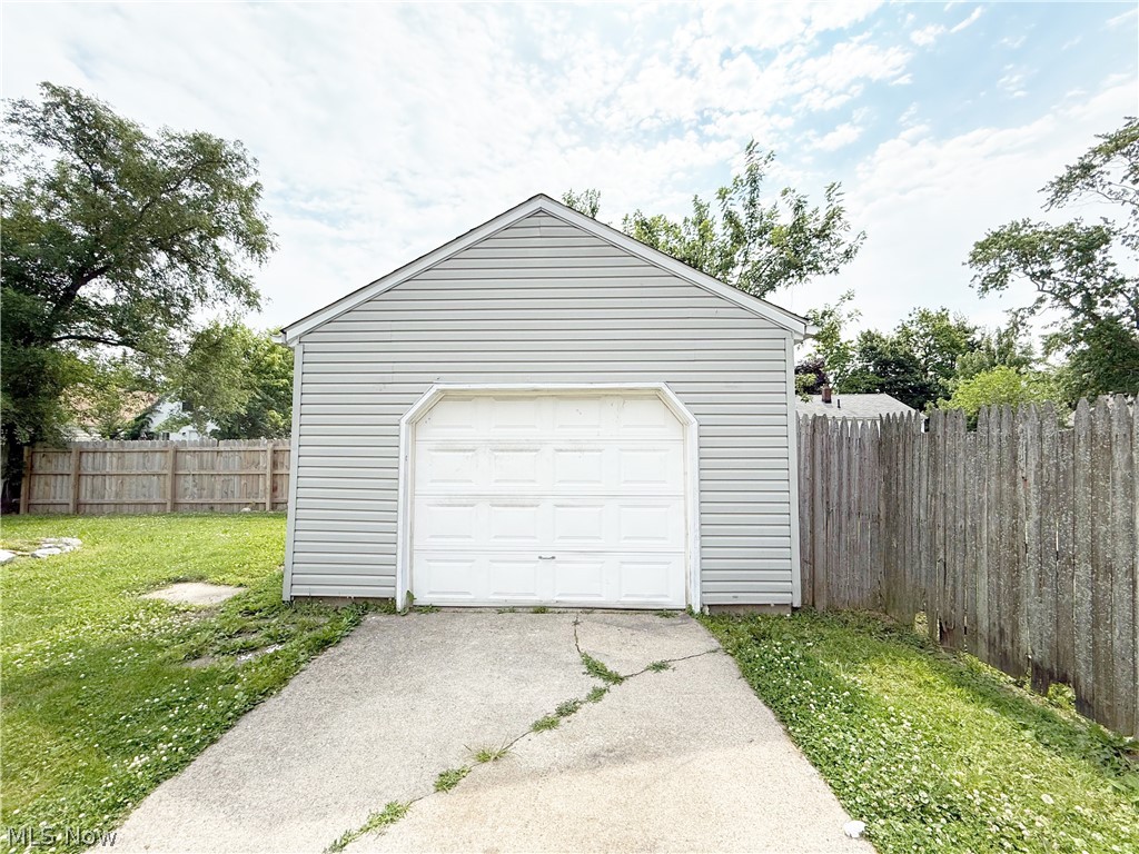 1615 Lehigh Avenue Lorain OH 44052