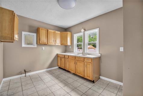 12801 Christine Avenue Garfield Heights OH 44105
