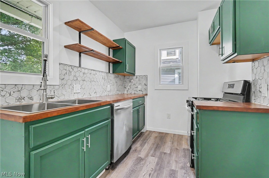 964 E 143rd Street Cleveland OH 44110