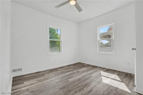964 E 143rd Street Cleveland OH 44110