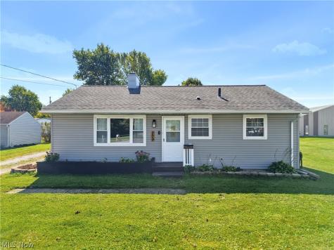 209 W Main Street New London OH 44851