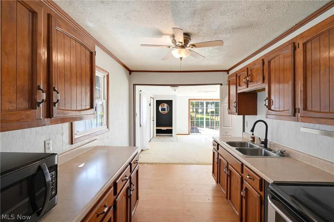 209 W Main Street New London OH 44851