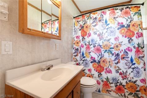 209 W Main Street New London OH 44851