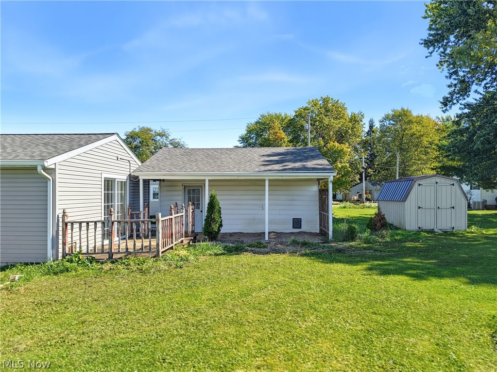 209 W Main Street New London OH 44851