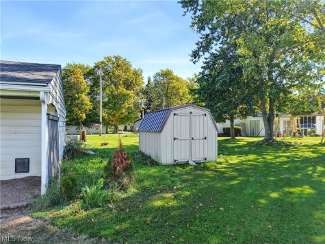 209 W Main Street New London OH 44851