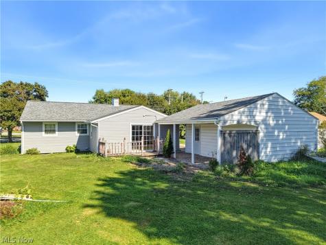 209 W Main Street New London OH 44851