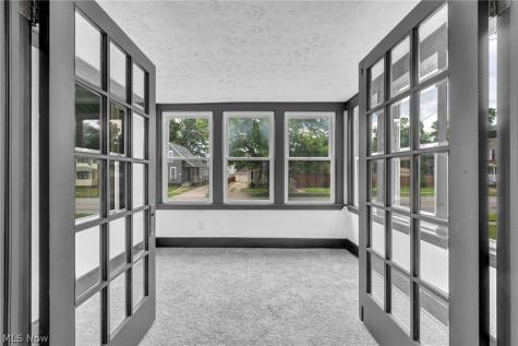 501 W 21st Street Lorain OH 44052