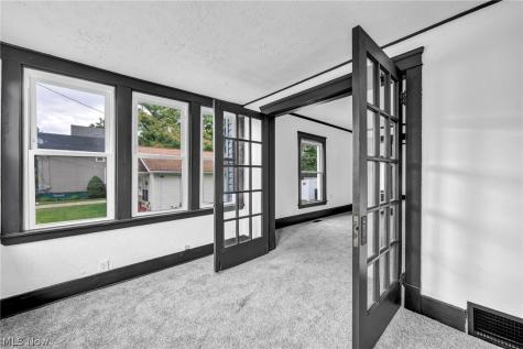 501 W 21st Street Lorain OH 44052