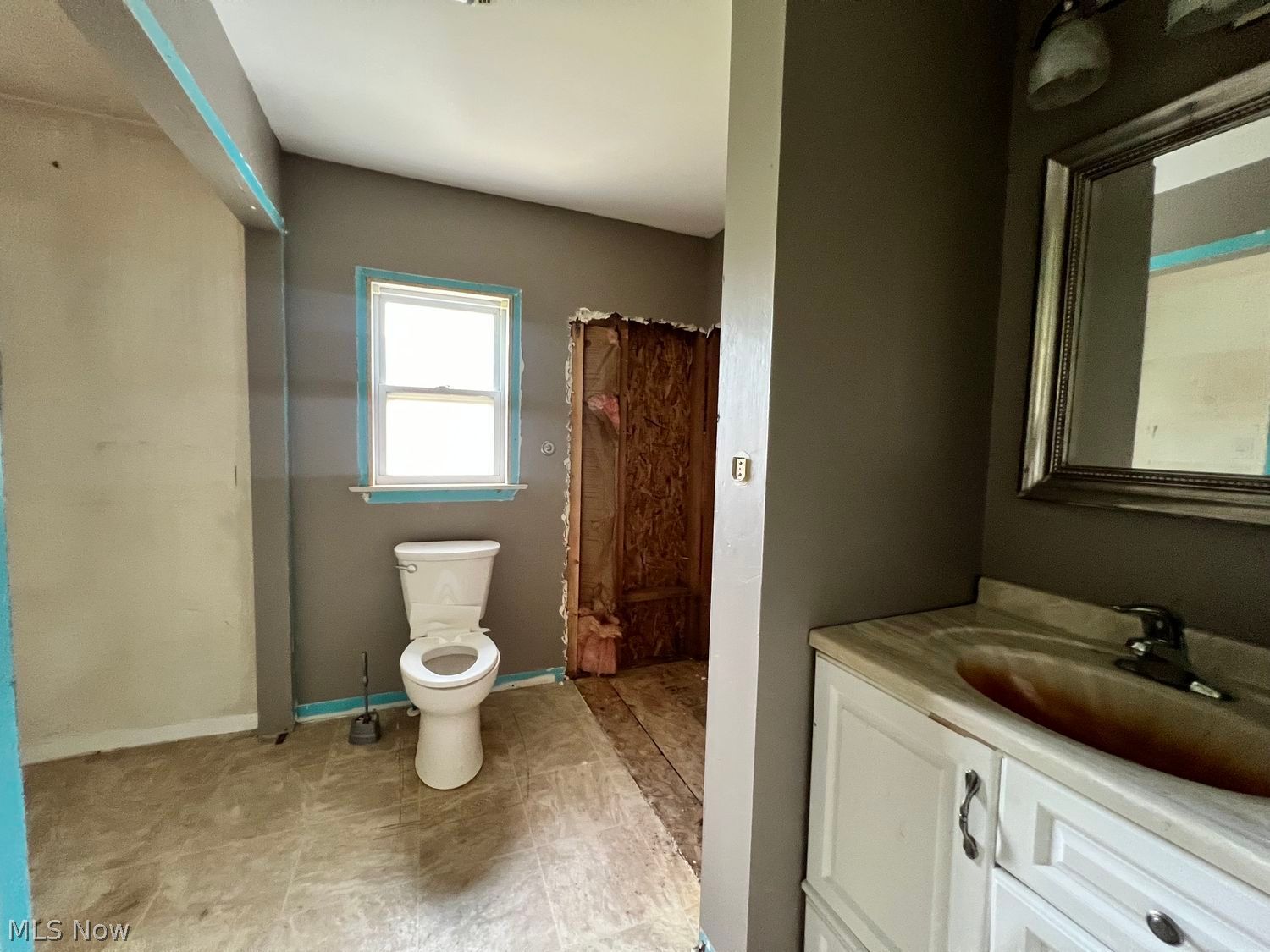 16195 Snow Road Burton OH 44021