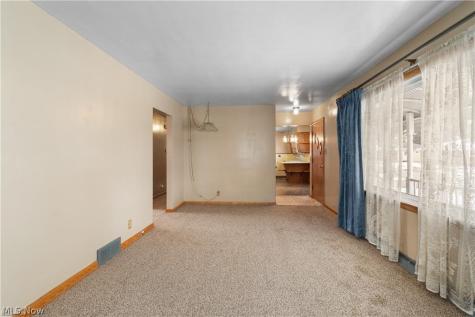 490 Stephens Road Akron OH 44312
