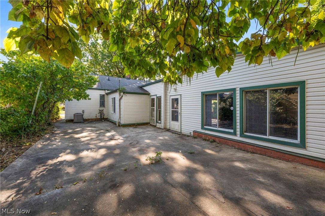 28775 Hazel Avenue Wickliffe OH 44092