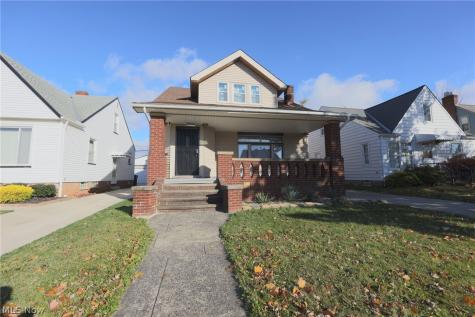 6502 Farnsworth Drive Parma OH 44129