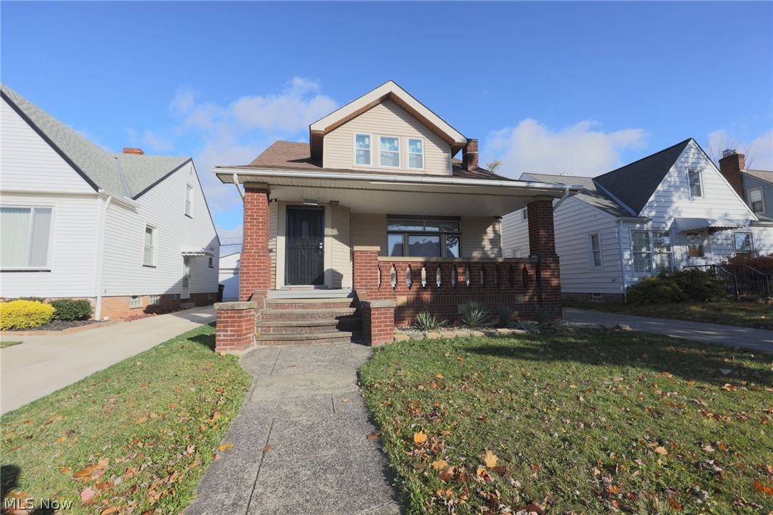 6502 Farnsworth Drive Parma OH 44129